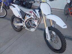 Yamaha YZ 250 F – km 0 – CROSS NUOVA pieno