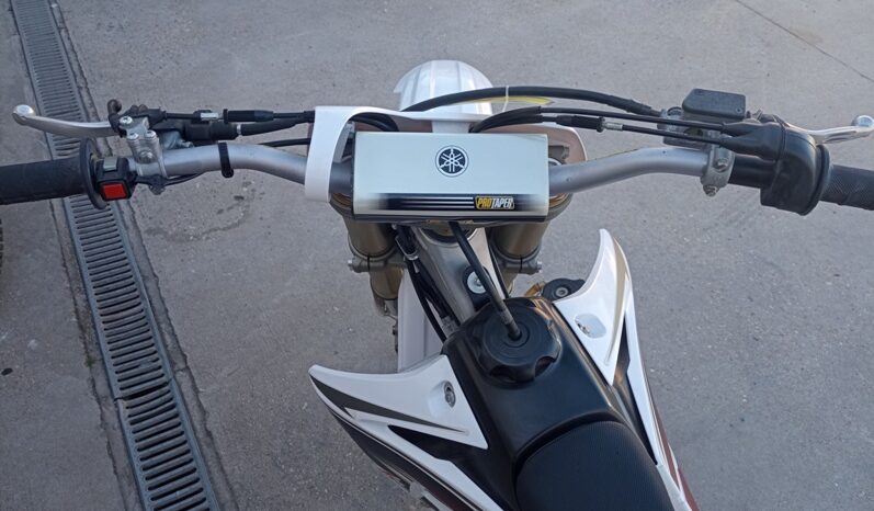 Yamaha YZ 250 F – km 0 – CROSS NUOVA pieno