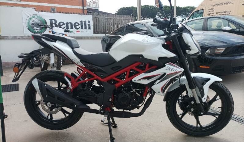 Benelli BN 125 pieno
