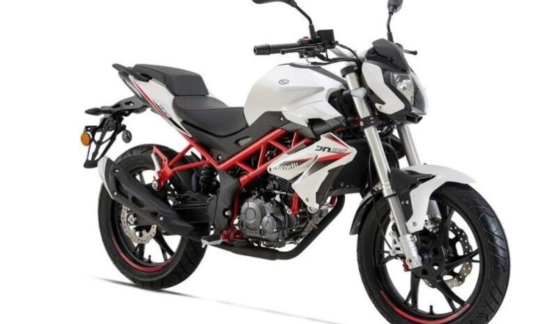 Benelli BN 125 pieno