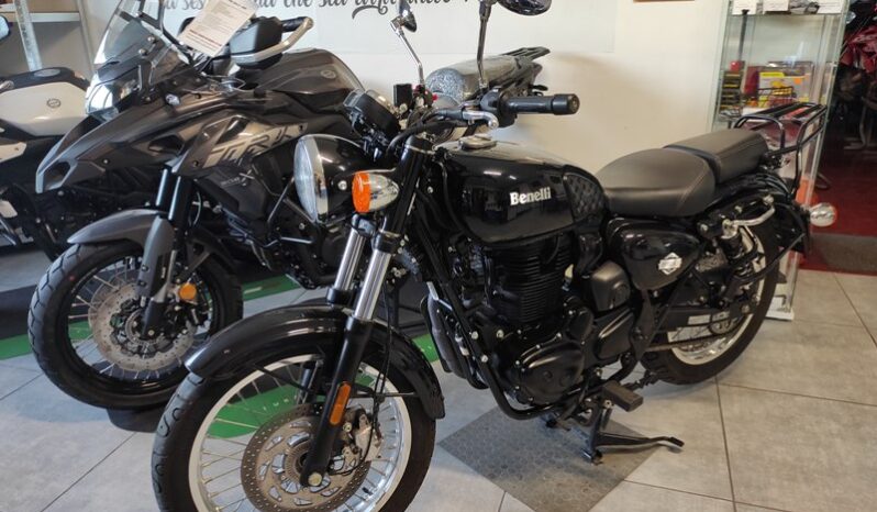 Benelli Imperiale 400 pieno