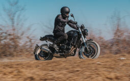Benelli Leoncino 500 TRAIL pieno