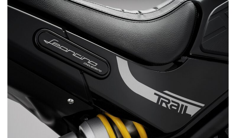 Benelli Leoncino 500 TRAIL pieno