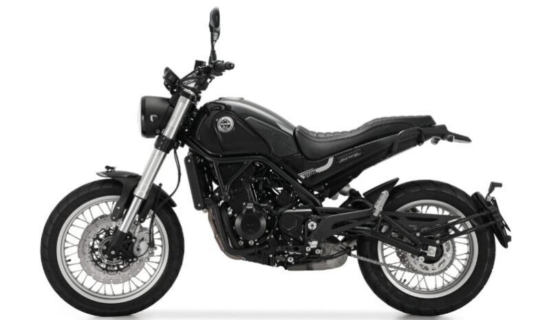 Benelli Leoncino 500 TRAIL pieno