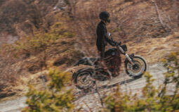 Benelli Leoncino 500 TRAIL pieno