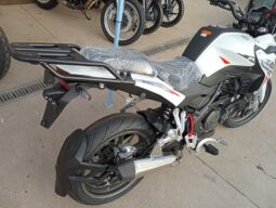 Benelli TRK 251 pieno