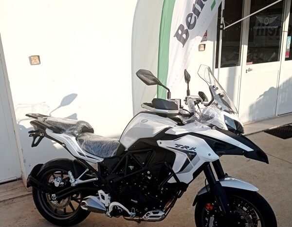 Benelli TRK 502 pieno