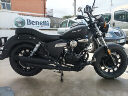 Keeway Superlight 125 – Limited Edition pieno