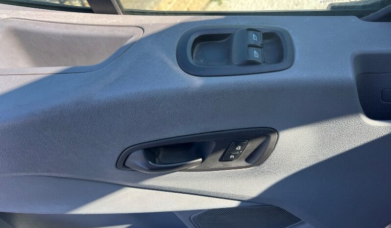 Ford Transit 2.2 Cassonato con Sponda Idraulica pieno