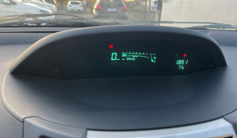 Toyota Yaris 1.0 Active pieno