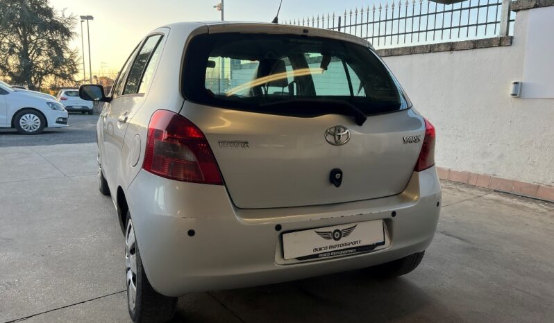 Toyota Yaris 1.0 Active pieno
