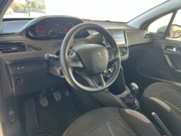 Peugeot 208 1.2 Active pieno