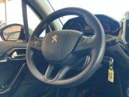 Peugeot 208 1.2 Active pieno