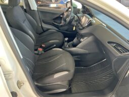 Peugeot 208 1.2 Active pieno