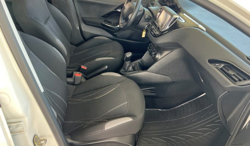 Peugeot 208 1.2 Active pieno