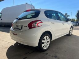 Peugeot 208 1.2 Active pieno