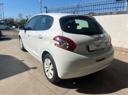 Peugeot 208 1.2 Active pieno