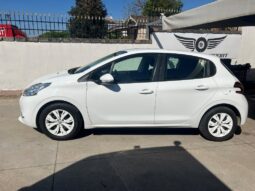 Peugeot 208 1.2 Active pieno