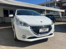 Peugeot 208 1.2 Active pieno