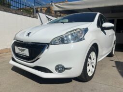 Peugeot 208 1.2 Active pieno
