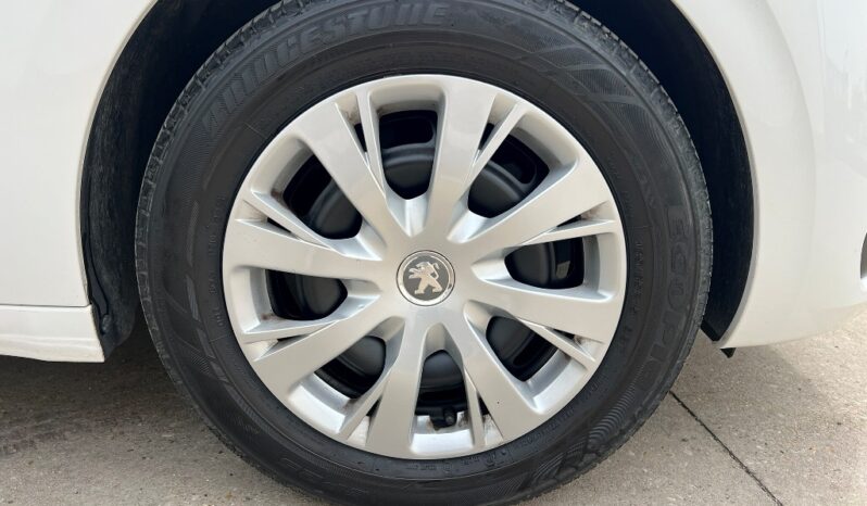 Peugeot 208 1.2 Active pieno