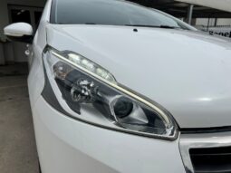 Peugeot 208 1.2 Active pieno