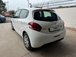 Peugeot 208 1.2 Active pieno