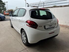 Peugeot 208 1.2 Active
