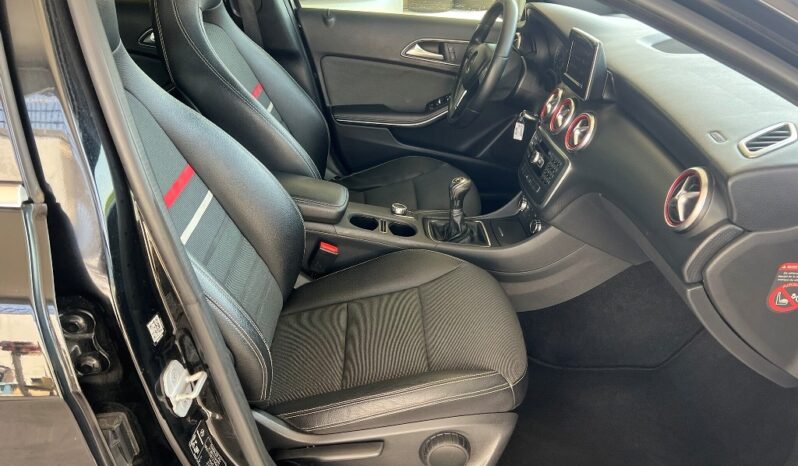 Mercedes Classe A 180 CDI – Dark Night Edition pieno