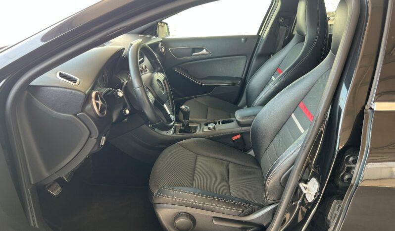 Mercedes Classe A 180 CDI – Dark Night Edition pieno