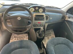 Lancia Ypsilon 1.2 Argento 150° pieno