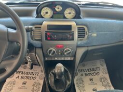 Lancia Ypsilon 1.2 Argento 150° pieno