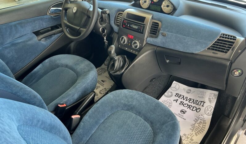 Lancia Ypsilon 1.2 Argento 150° pieno