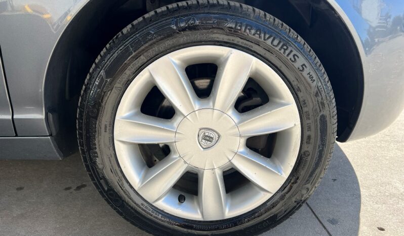Lancia Ypsilon 1.2 Argento 150° pieno