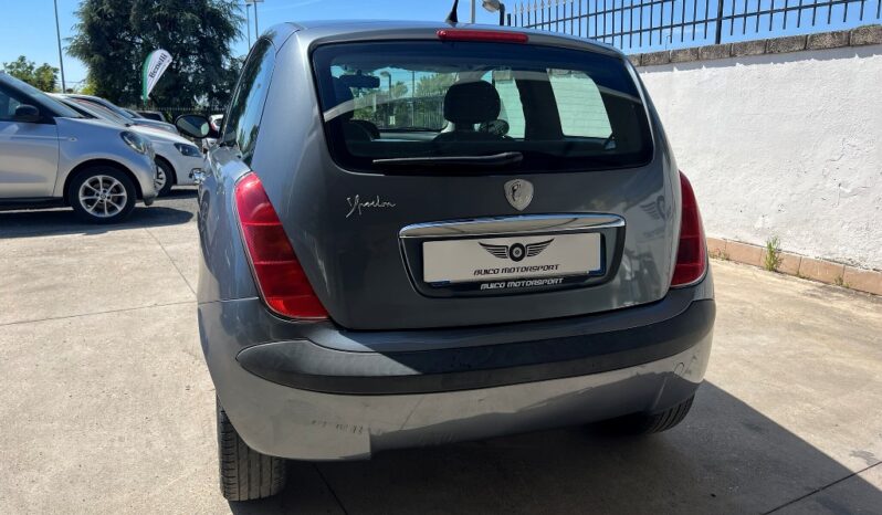 Lancia Ypsilon 1.2 Argento 150° pieno