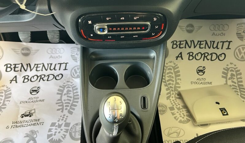 Smart Forfour 1.0 Passion Twinamic Total Black pieno