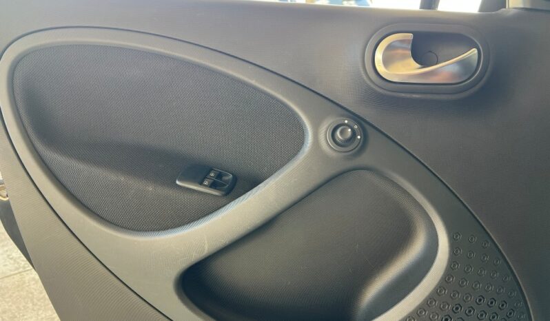 Smart Forfour 1.0 Passion Twinamic Total Black pieno