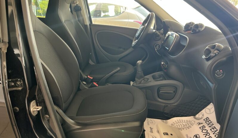 Smart Forfour 1.0 Passion Twinamic Total Black pieno