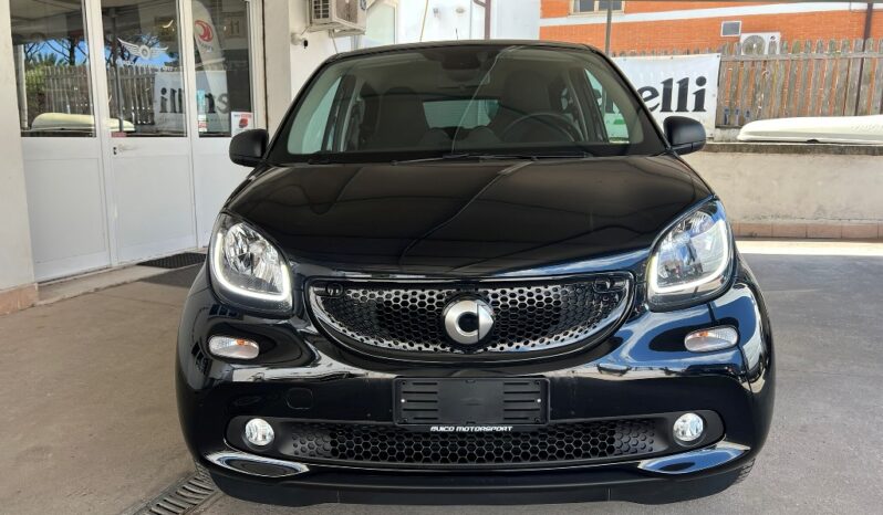 Smart Forfour 1.0 Passion Twinamic Total Black pieno