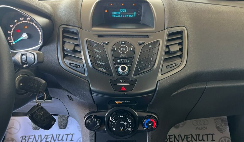 Ford Fiesta 1.2 Titanium pieno