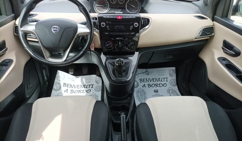 Lancia Ypsilon 1.3 MTJ Gold pieno