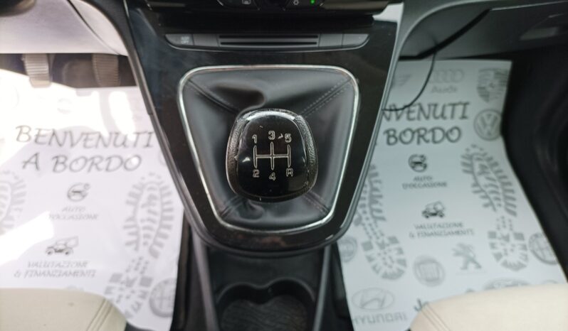 Lancia Ypsilon 1.3 MTJ Gold pieno