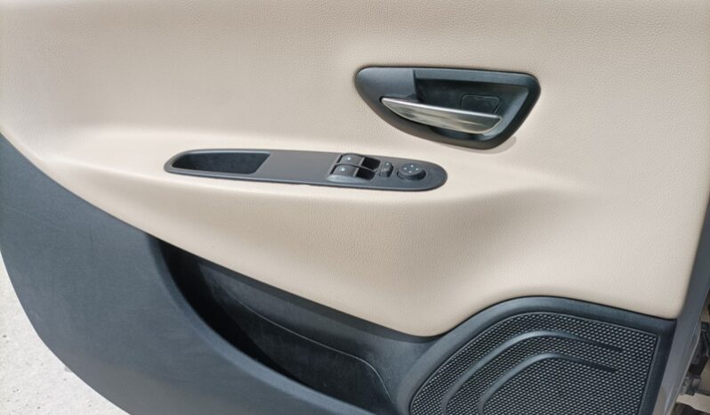Lancia Ypsilon 1.3 MTJ Gold pieno