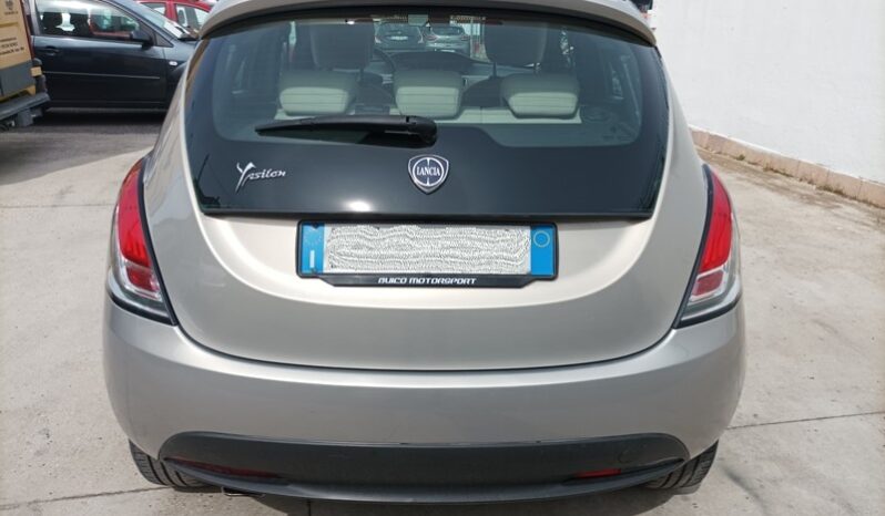 Lancia Ypsilon 1.3 MTJ Gold pieno