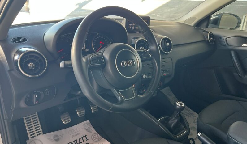 Audi A1 1.2 Sportback S-Line pieno